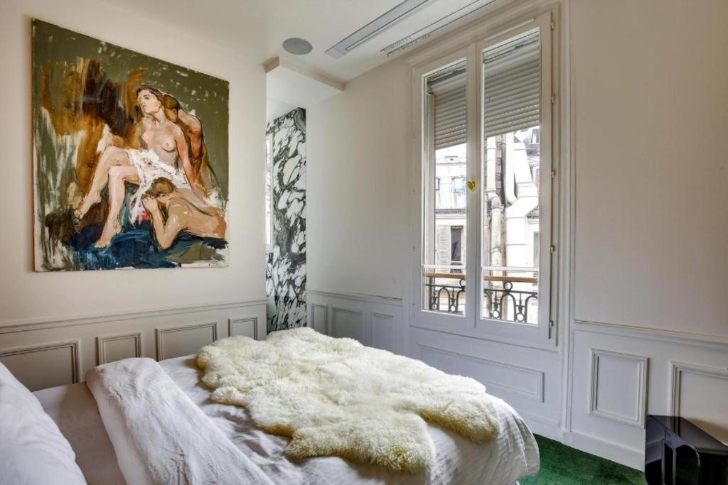 Appartement Luxurious Penthouse Near Champs Elysees And Front Of Eiffel Tower Parijs